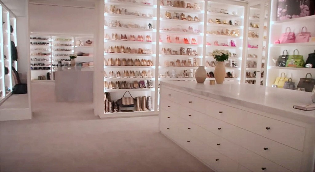 Khloe Kardashian closet