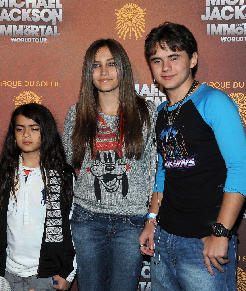 Paris Jackson and siblings